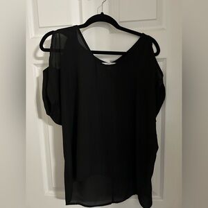 Black shirt shoulder cut out